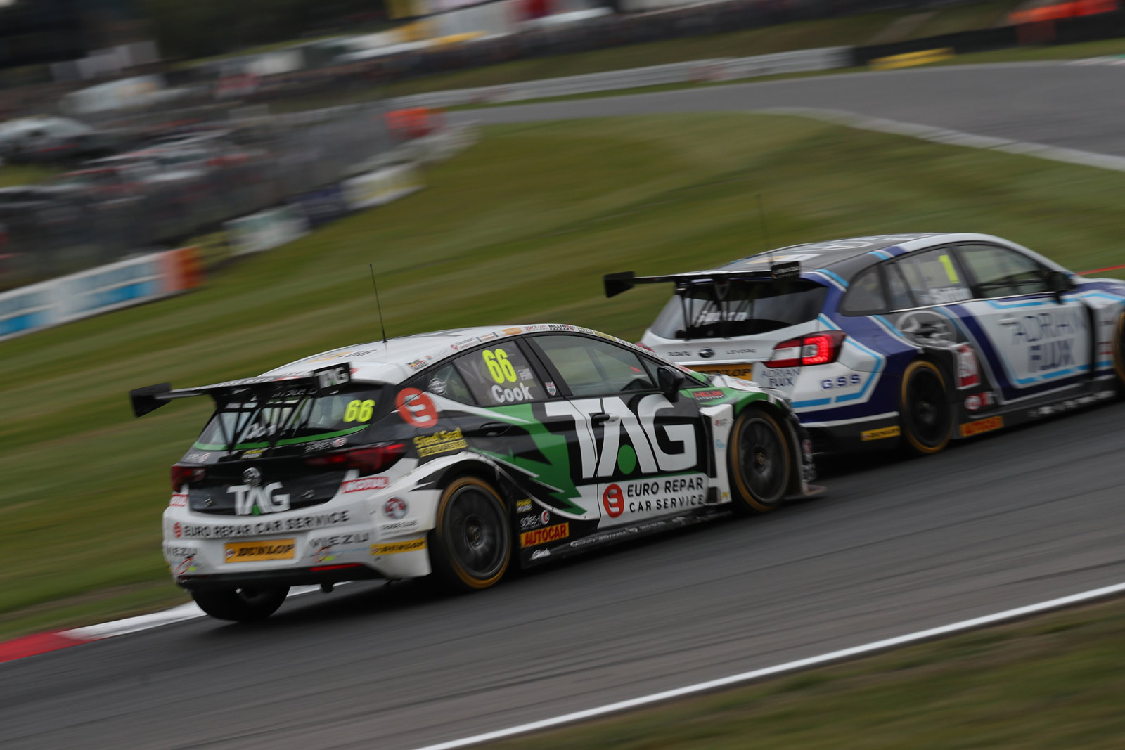 2018 BTCC LEVORG Brands Hatch 2